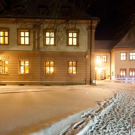 Klosterbraeuhaus Ursberg Exteriör bild